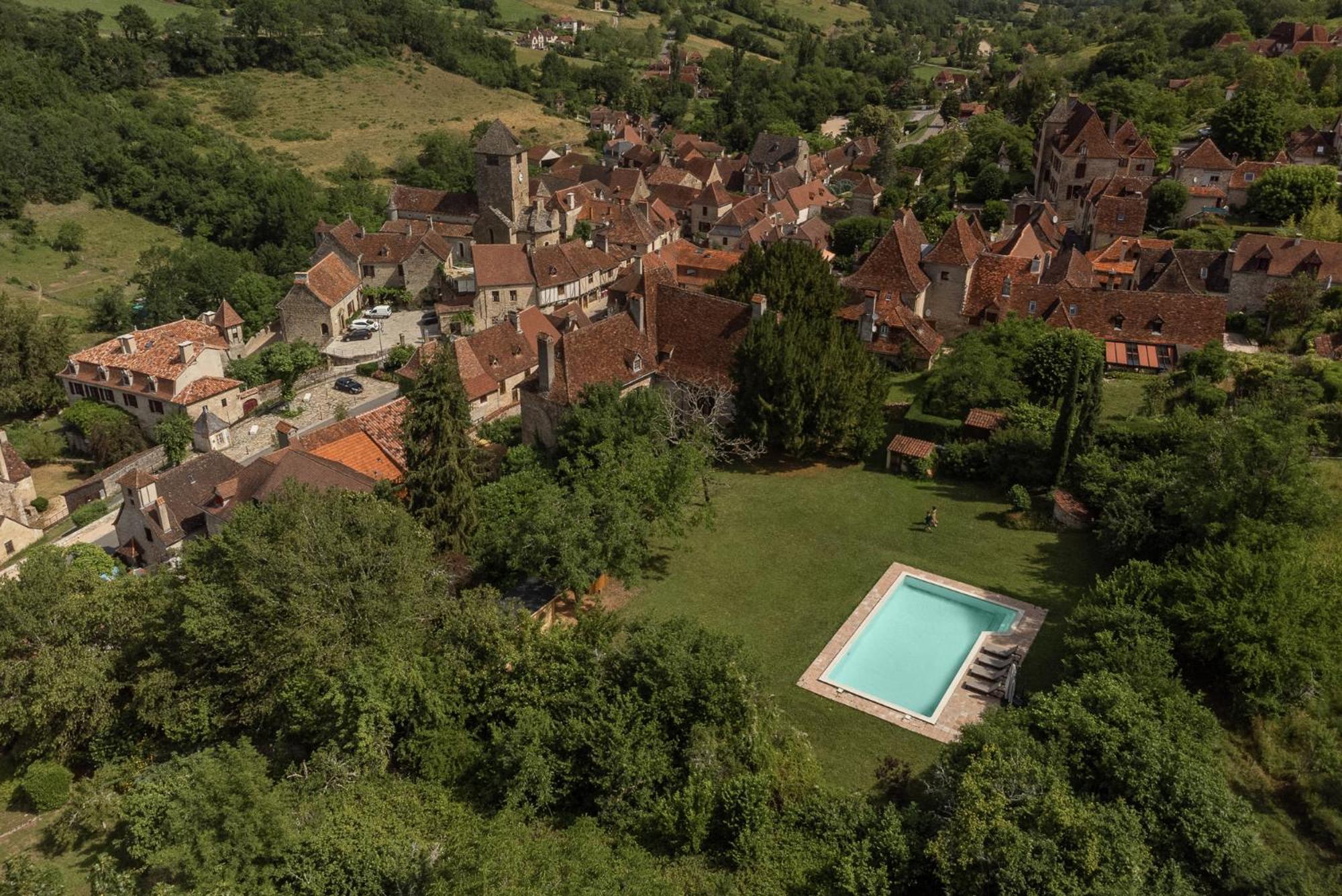 Manoir De Laroque Delprat Autoire Exterior foto